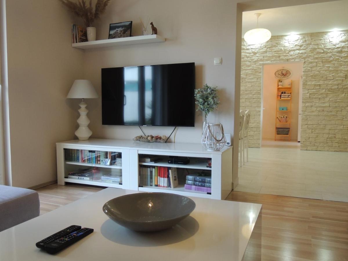 Apartment Ferara بيتينا المظهر الخارجي الصورة